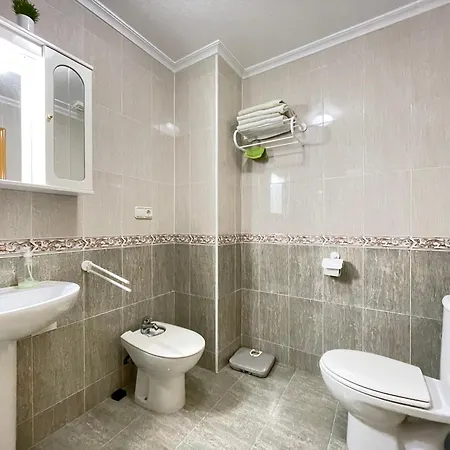 Appartement Superior Playa Del Cura, 3 Bedrooms, 2 Baths, Air Condition, Terrace Torrevieja