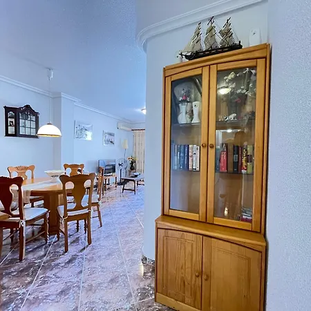 Superior Playa Del Cura, 3 Bedrooms, 2 Baths, Air Condition, Terrace Appartement Torrevieja